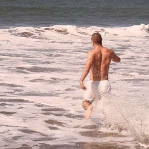 Meet your Posher, Eva